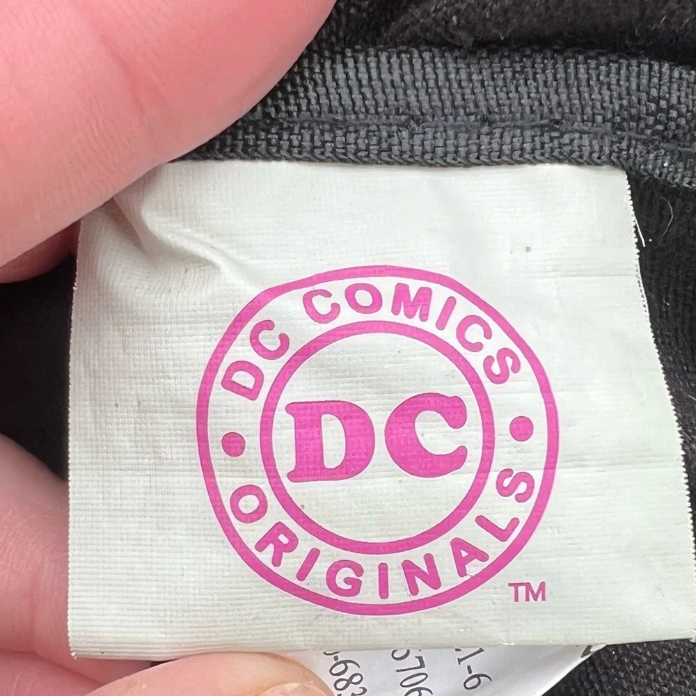 - DC Comics ‘Girls Rule’ Female Superhero Tote Bag! EUC!